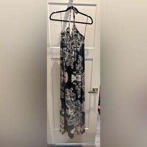 Express Black and White Floral Maxi Skirt